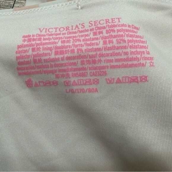 VICTORIA’S SECRET STRIPE HALTER PADDED TOP & BIKINI‎ BOTTOM SET LARGE - Picture 8 of 8